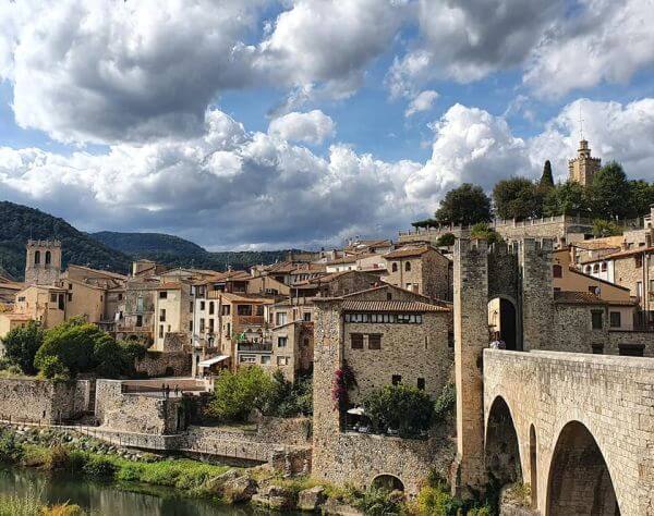 Besalu
