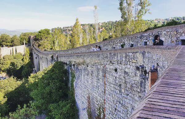 Mury obronne Girona
