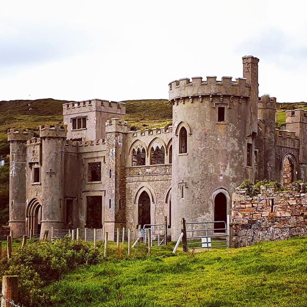 Clifden Castle